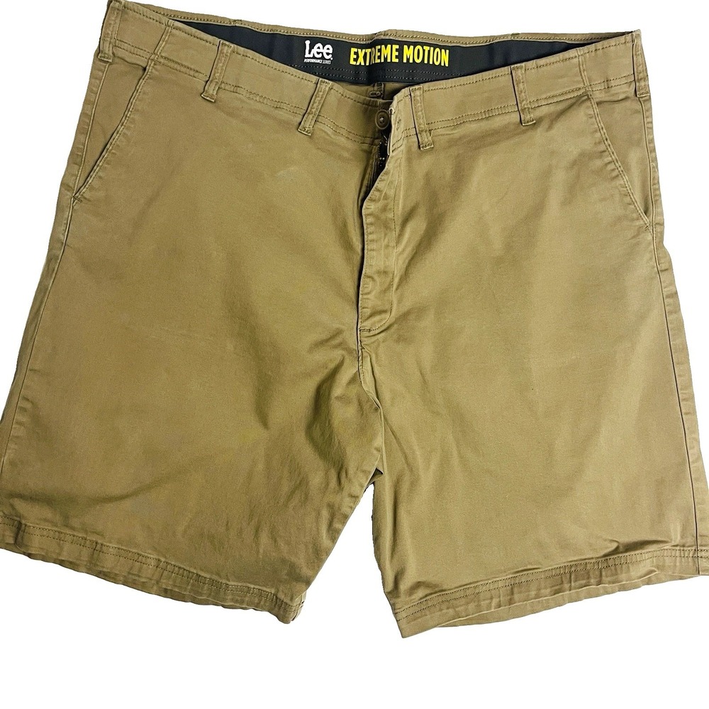 Lee Extreme Motion Shorts Men's 48 Big Tall Khaki Chino Stretch